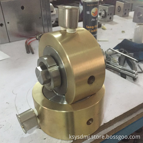50 PTFE high temperature extrusion crosshead
